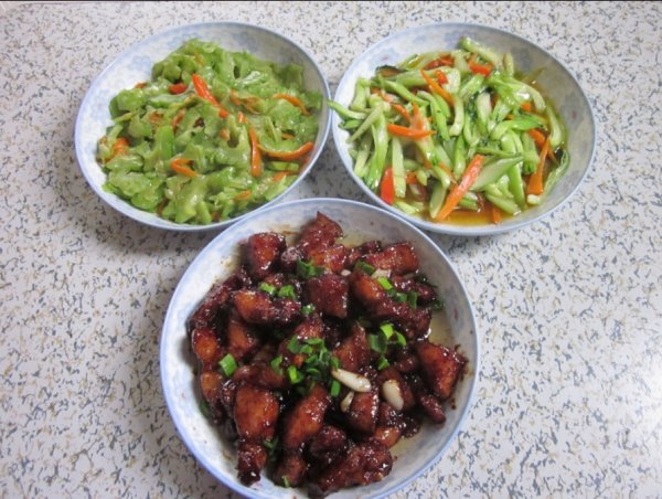 小两口的生活菜!