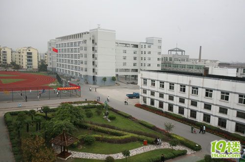 [扬州消息]11月15号扬州技师院杀人事件最新图片