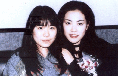 <em>谢霆锋</em>两任<em>前女友</em>曾合照 初恋系戴思聪女儿-娱