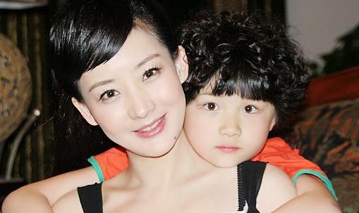 孙楠,买红妹可爱儿女近照 父母夺子大战互揭丑孩子情何以堪?