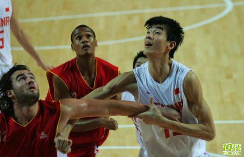 中国篮球巨人传——高，实在是高！_38260255