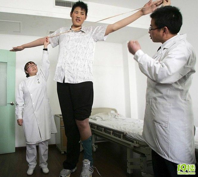 中国篮球巨人传——高，实在是高！_38259546