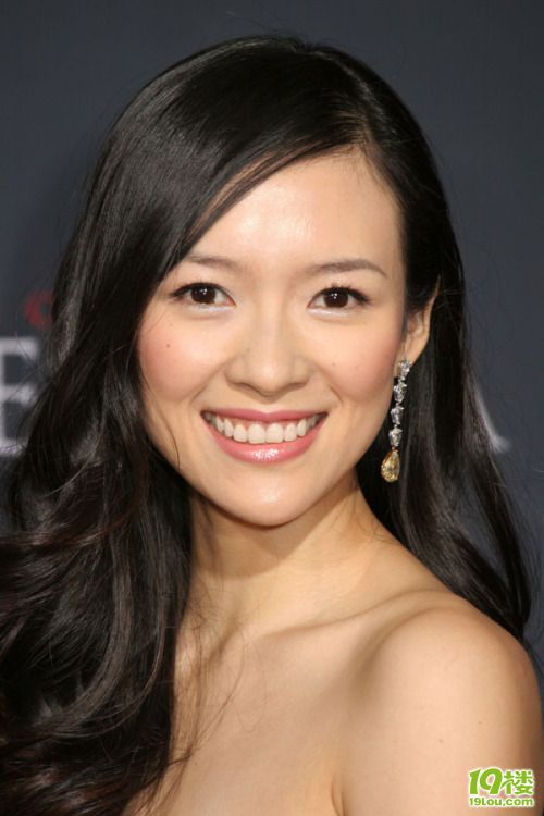 818明星工作室员工的薪资福利 看看哪个明星真