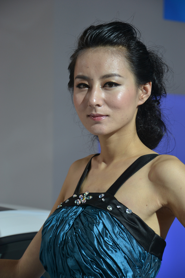 来势"胸胸",各种妖艳,各种亮点,各种给力.